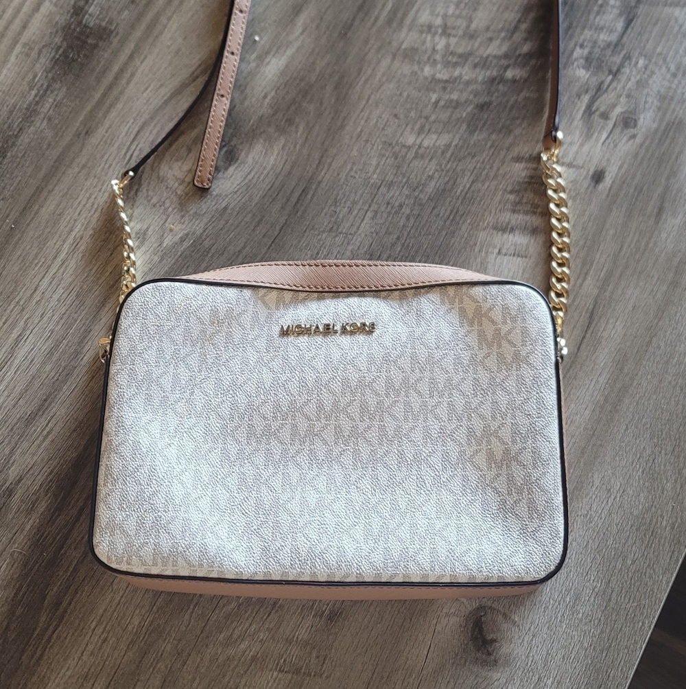 (SOLD) Michael Kors Cream and Pink Crossbody Bag